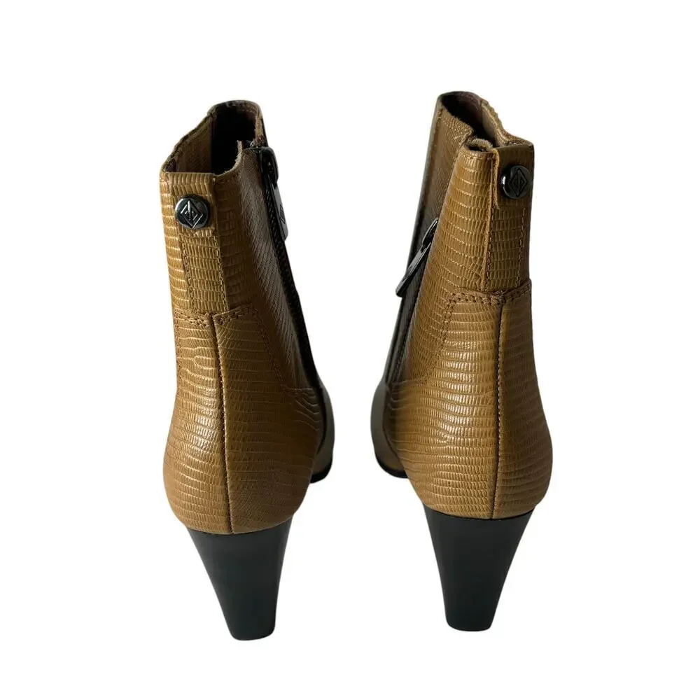 Donald Pliner Deniz Pointed Toe Bootie Caramel Size 6